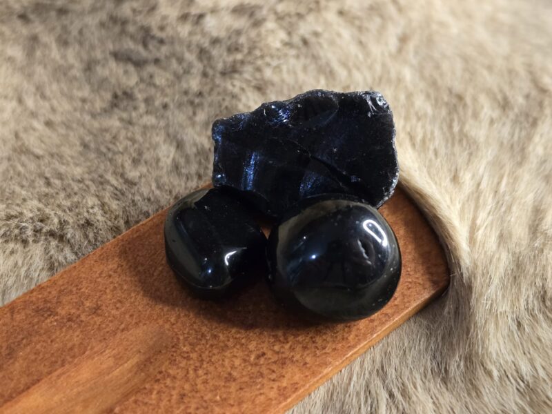 Obsidiaan wierookhouder
