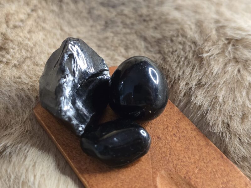 Obsidiaan wierookhouder