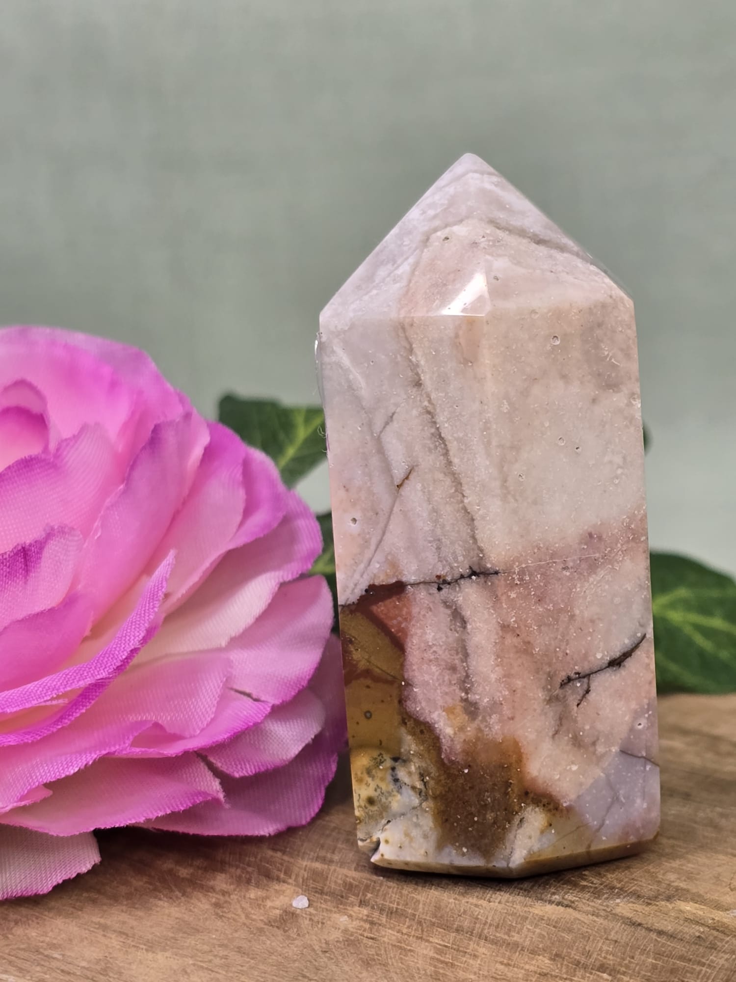 Paarse Chalcedoon torens (Met jaspis)