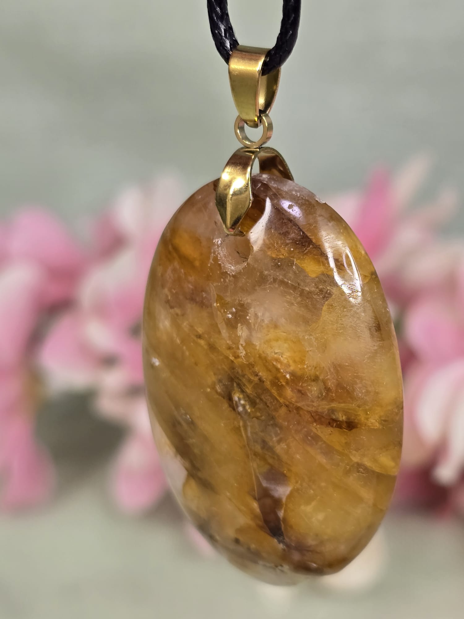 Golden Healer Amulet hanger