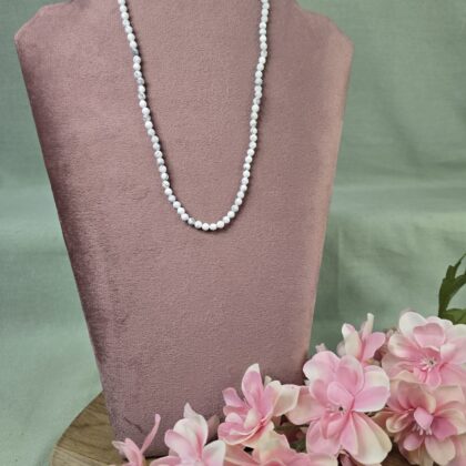 Howliet ketting facet geslepen 4mm